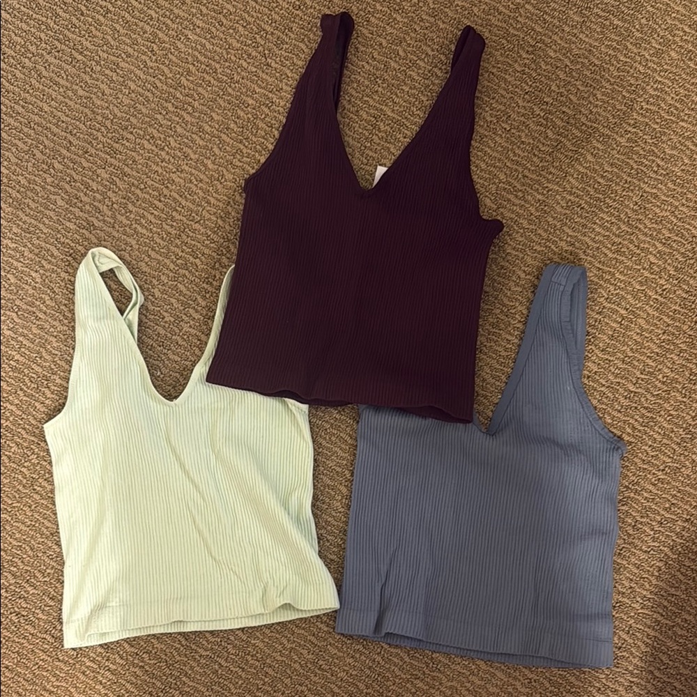 Nikibiki Stylish Women's V-Neck Ribbed Tops - Set of 3